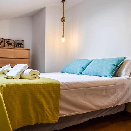 Loft Besalu Alojamiento Centrico Y Acogedor Kültér fotó